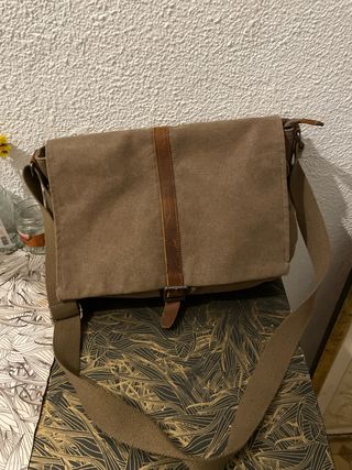 Mochila bandolera de algodón y cuero FEROUCH