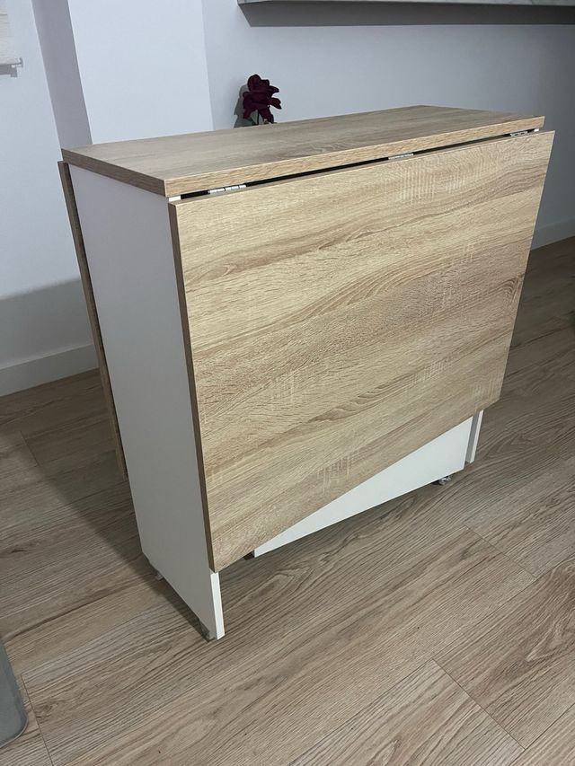 Mesa extensible madera y blanco