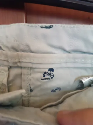 Pantalón SCALPERS corto beige niño junior