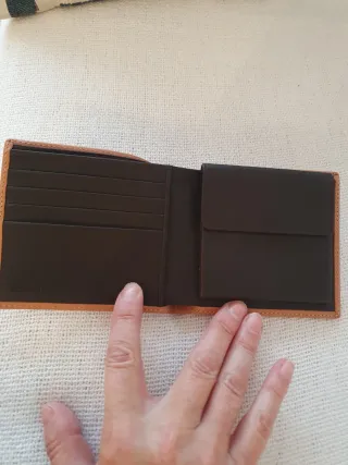 Cartera Loewe Hombre Piel beige, nueva.