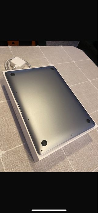 MacBook Air 2019 Gris Espacial