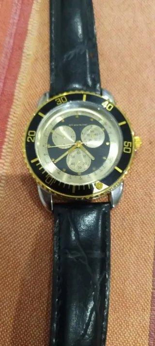 Reloj Vintage Hombre Negro/Dorado