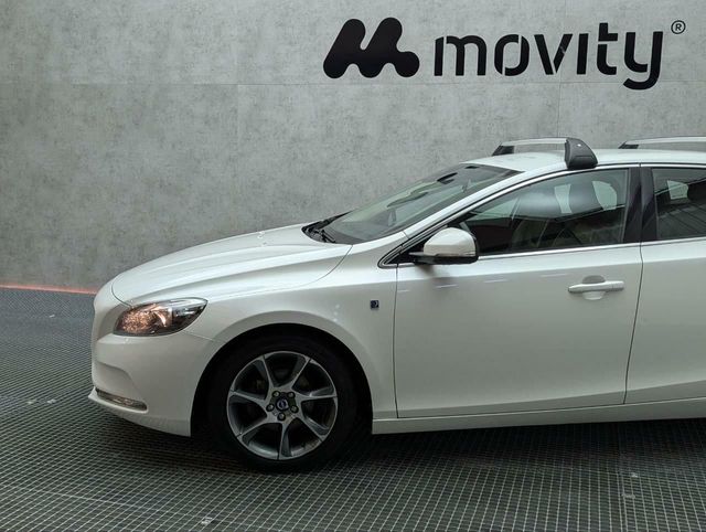 VOLVO V40 D2 116CV OCEAN RACE