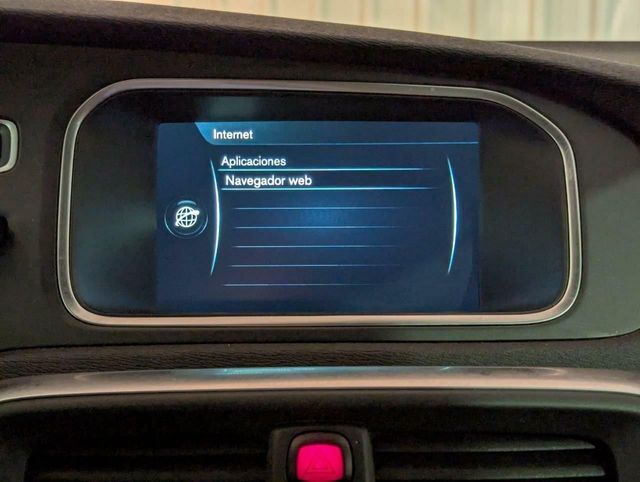 VOLVO V40 D2 116CV OCEAN RACE