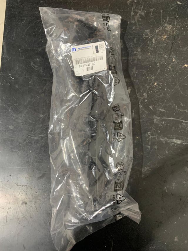 SOPORTE ALETA DEL DCHA FIAT ALFA LANCIA JEEP CHRYS