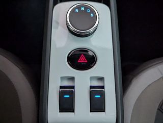 XEV YOYO STANDARD V22 L7 e-C 15KW 20CV