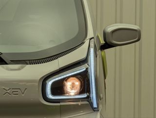 XEV YOYO STANDARD V22 L7 e-C 15KW 20CV