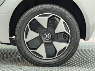 XEV YOYO STANDARD V22 L7 e-C 15KW 20CV