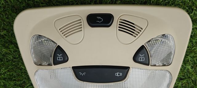 Interruptor Luces Consola Central CLK W209