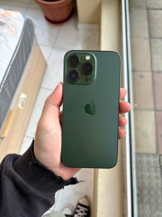 iPhone 13 Pro 128GB Verde Oliva