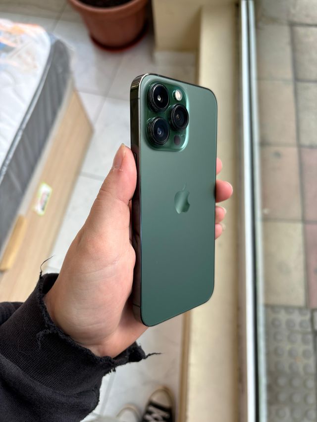 iPhone 13 Pro 128GB Verde Oliva