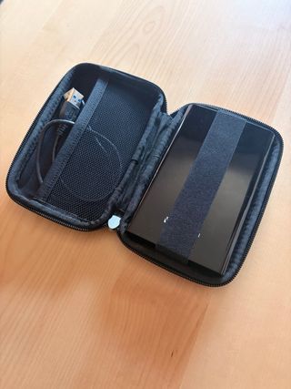 Disco Duro Externo Verbatim 1TB + Estuche