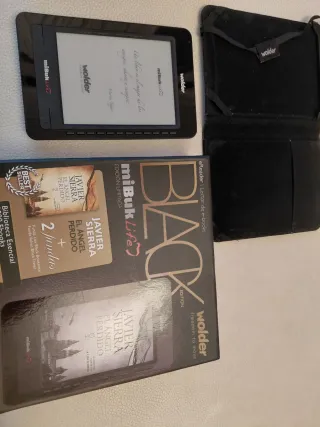 Lector E-book Wolder Black Edición Limitada