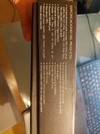 Lector E-book Wolder Black Edición Limitada