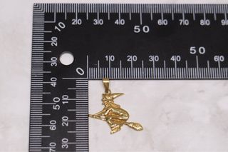 COLGANTE BRUJA, ORO 18K/1.8g