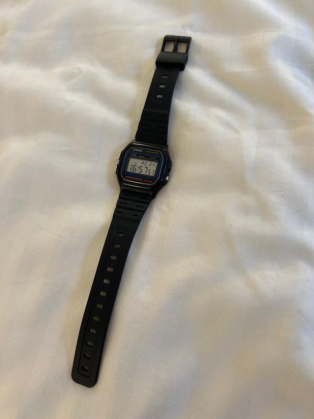 Reloj Casio Digital Negro