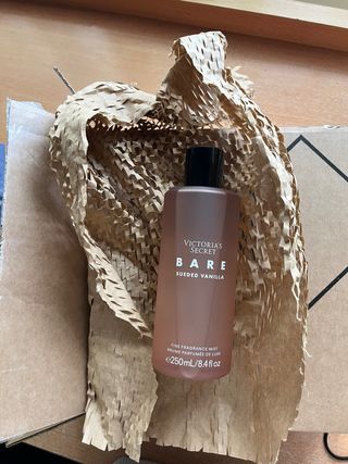 Victoria's Secret BARE Sueded Vanilla Mist