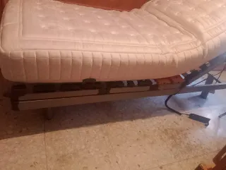 Cama articulada y colchón de látex 90*1,90 mando