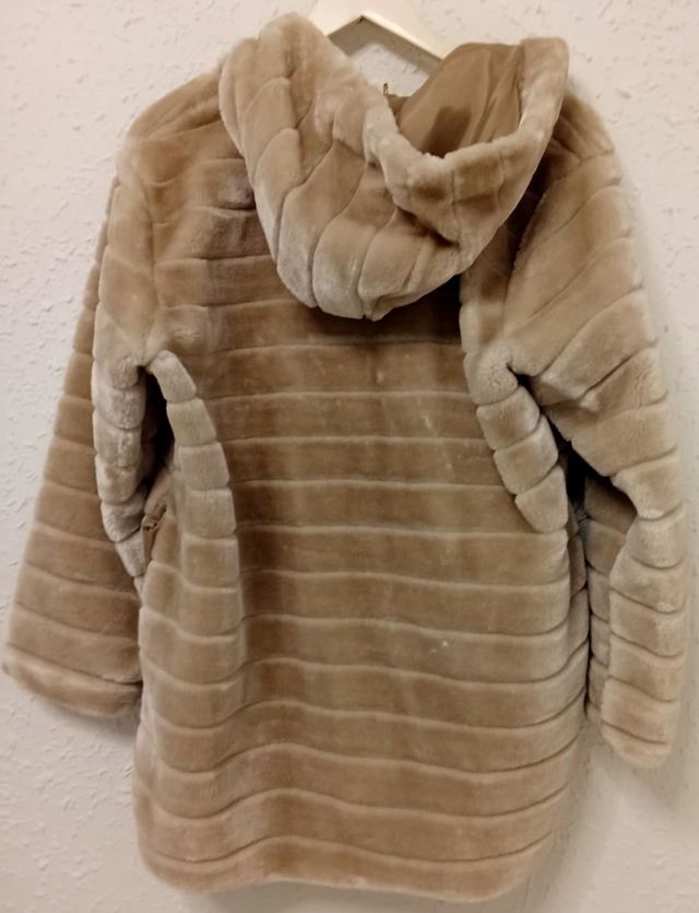 Chaqueta de mujer beige