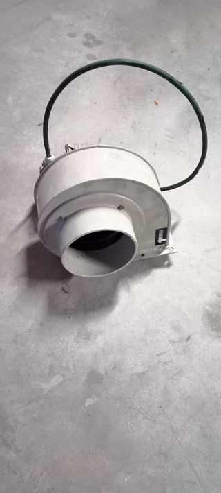 Extractor de aire industrial