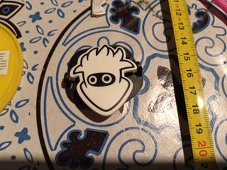 6 Giocattoli vari portachiavi, orologio ecc