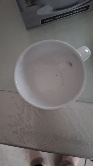 Teiera con tazza in ceramica