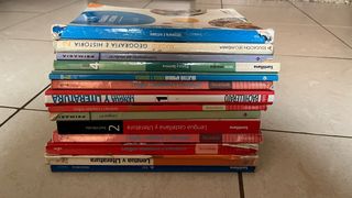 Libros de texto variados