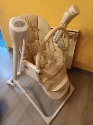 Trona y columpio para bebé