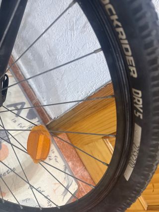 Bicicleta de montaña negra