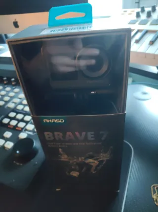 Cámara Deportiva AKASO Dual Screen Sumergible