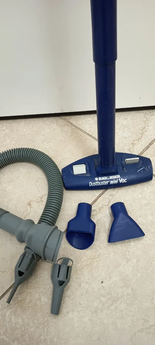 Aspirapolvere Black & Decker Dustbuster mini Vac