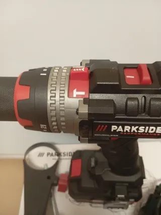 Taladro percusión Parkside performance completo