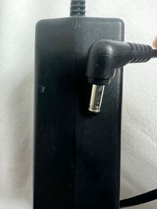 Cargador LG DPAC1T 9.5V 3.33A