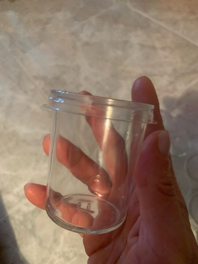 Vasos de postre con tapa de plástico