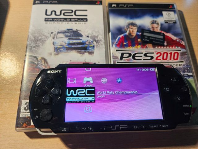 Sony PSP 3000 Negra + 2 Juegos