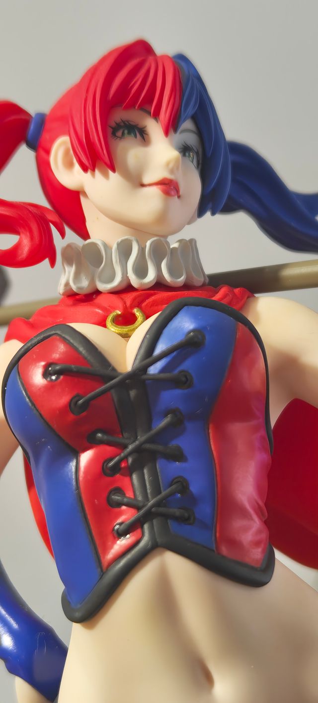 Kotobukiya Harley Quinn Bishoujo Figura