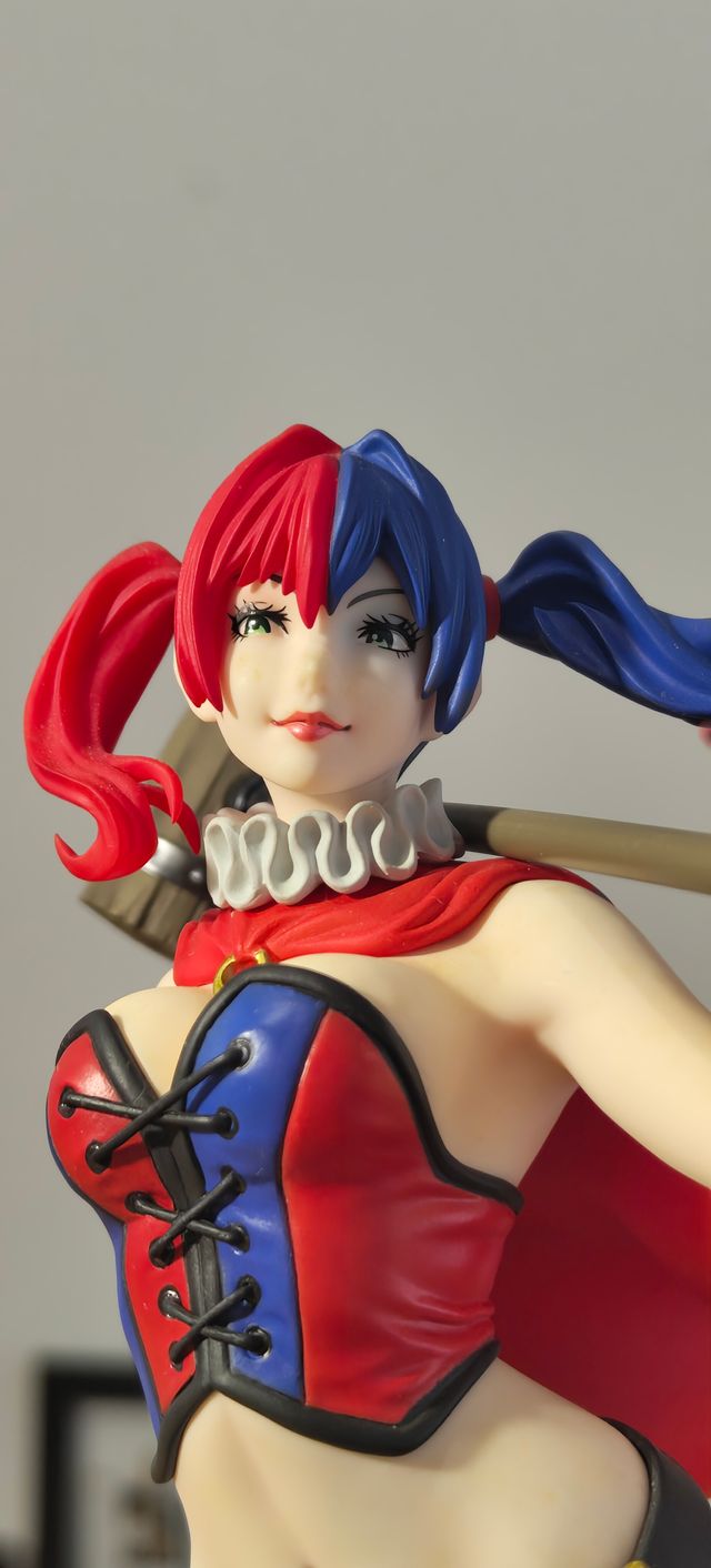 Kotobukiya Harley Quinn Bishoujo Figura