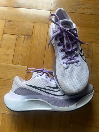 Nike Zoom Fly 5 Morado Talla 40