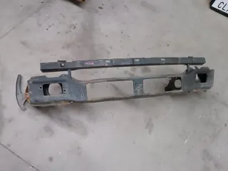 Traviesa Delantera Nissan Terrano 2