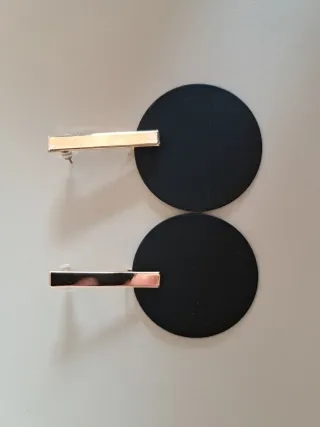 Pendientes Sfera negros y dorados