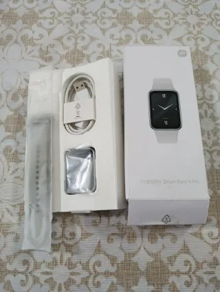 Smartband Xiaomi 8 Pro Light gray BHR8007GL usato
