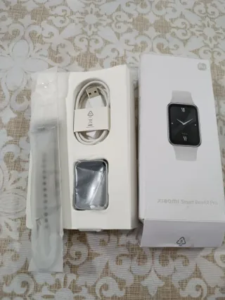 Smartband Xiaomi 8 Pro Light gray BHR8007GL usato