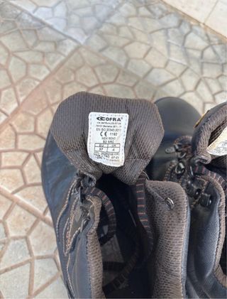 Scarpe antinfortunistiche COFRA nere