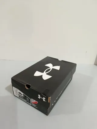 Zapatillas Under Armour TALLA:40 E2Y7697