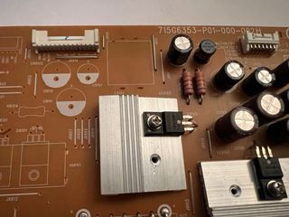 Fuente de alimentación 715G6353-P01-000-002H