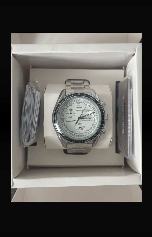 Omega Moonswatch Blanco