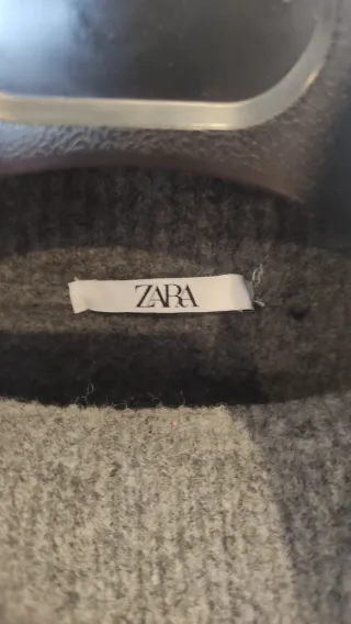Jersey Zara gris cuello alto