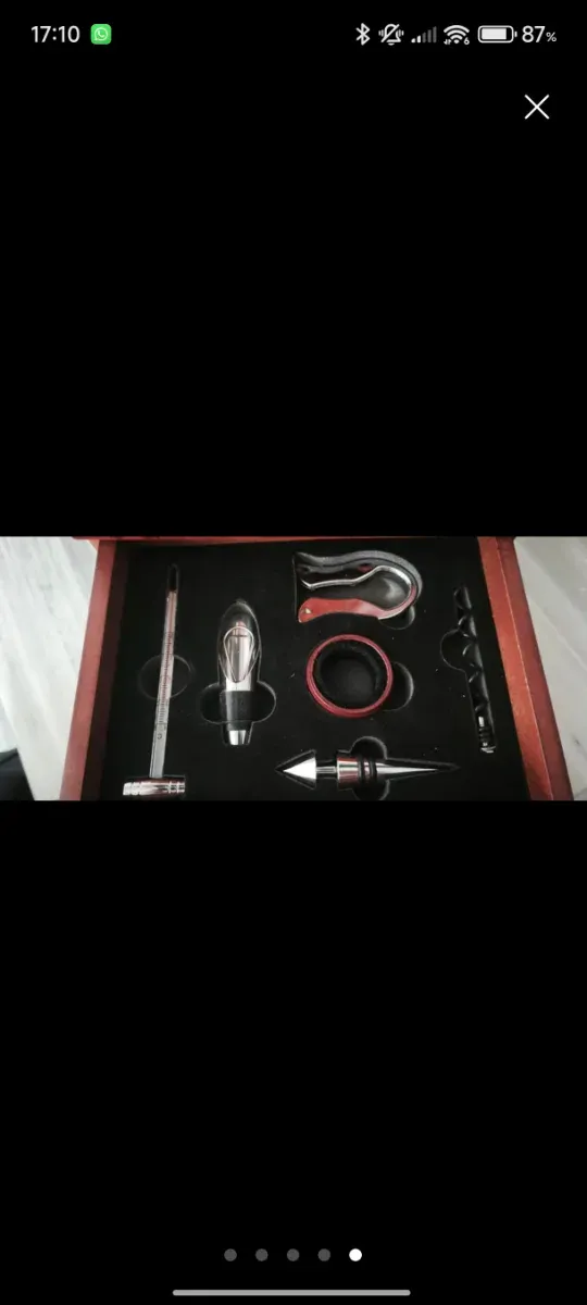 Sacacorchos en Caja Madera con Accesorios Vino inc