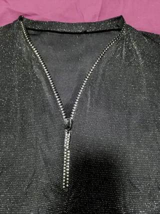 Blusa fiesta plateada y negra