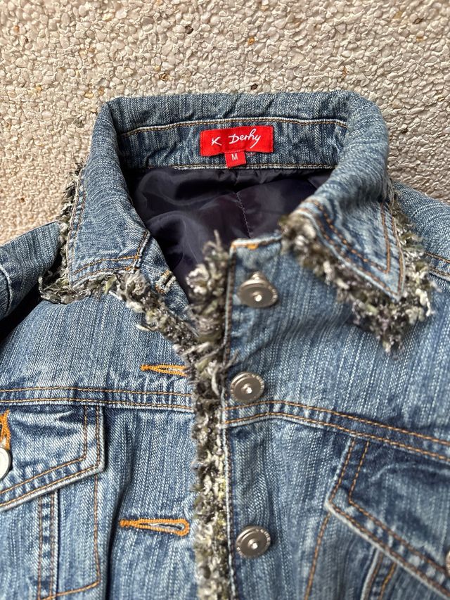 Chaqueta vaquera con detalles